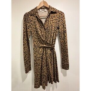 Diane Von Furstenberg Dress Sz 0 Wrap Long Sleeve 100% Silk Leopard Classic DVF